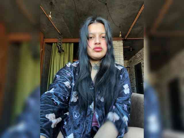 evelineeva webcam