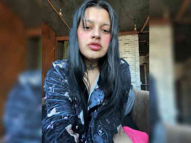 evelineeva webcam