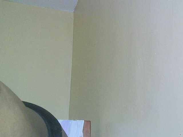 Avrilhunt live cam on BongaCams