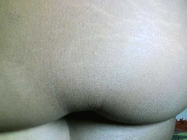 Avrilhunt live cam on BongaCams