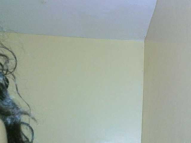 Avrilhunt live cam on BongaCams