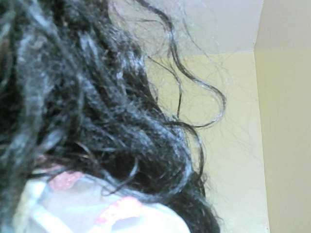 Avrilhunt live cam on BongaCams