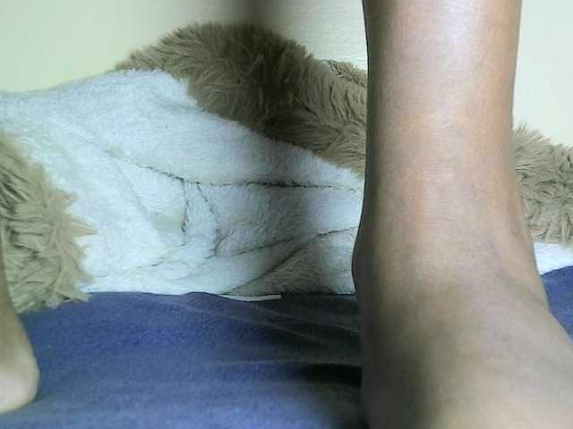 Avrilhunt live cam on BongaCams