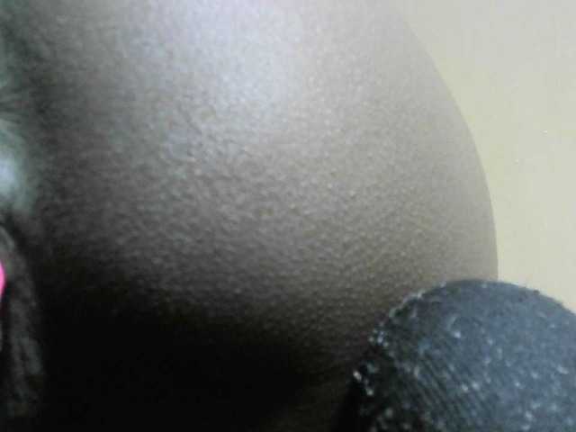 Avrilhunt live cam on BongaCams