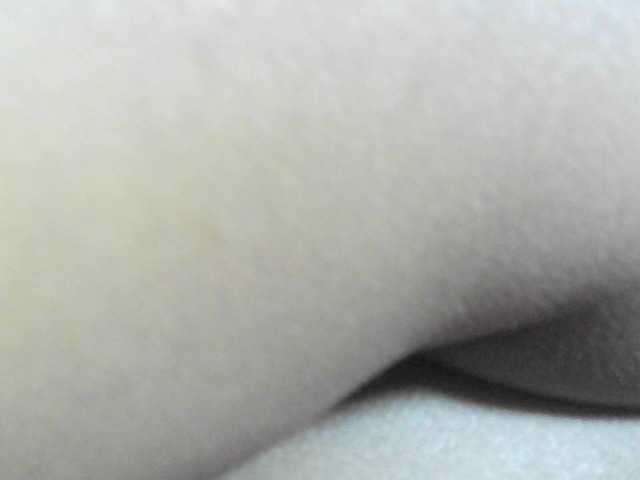 Avrilhunt live cam on BongaCams