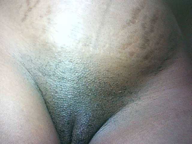 Avrilhunt's BongaCams show and profile