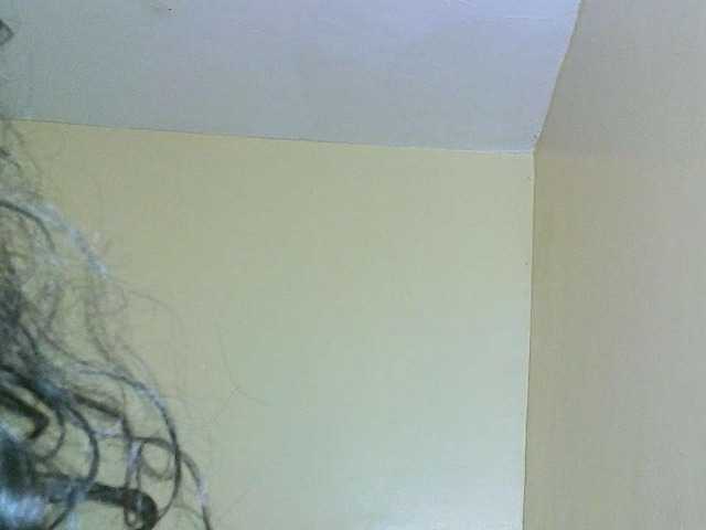 Avrilhunt, live now on BongaCams