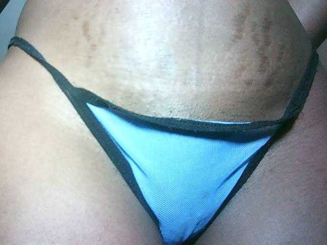 Avrilhunt's BongaCams show and profile