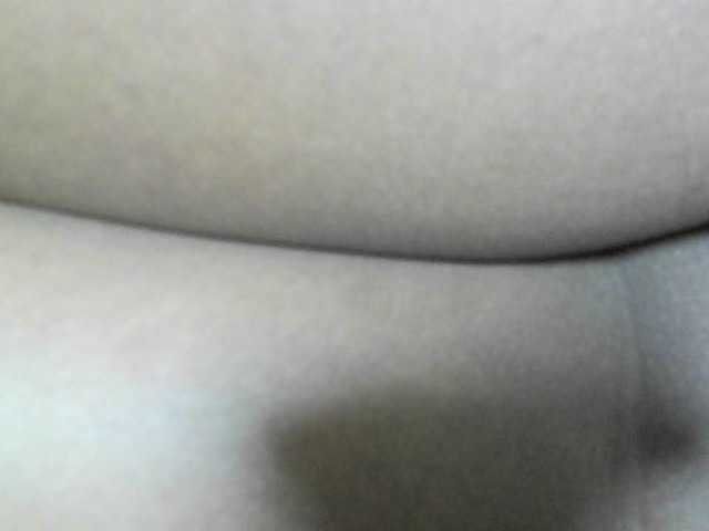 Avrilhunt live cam on BongaCams