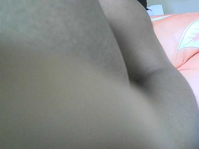 Avrilhunt live cam on BongaCams