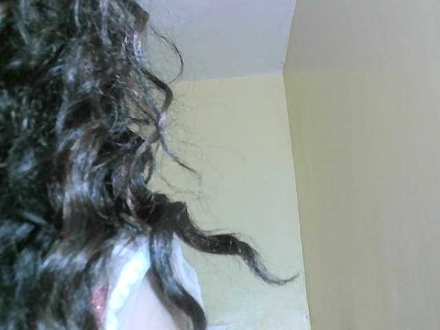 Avrilhunt live cam on BongaCams