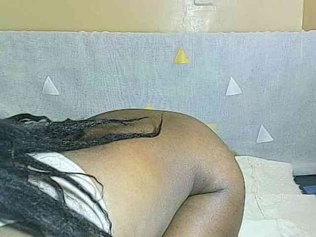 Avrilhunt webcam
