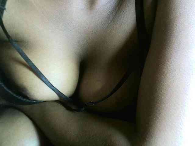 Model: Avrilhunt