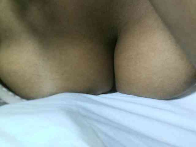 Avrilhunt webcam