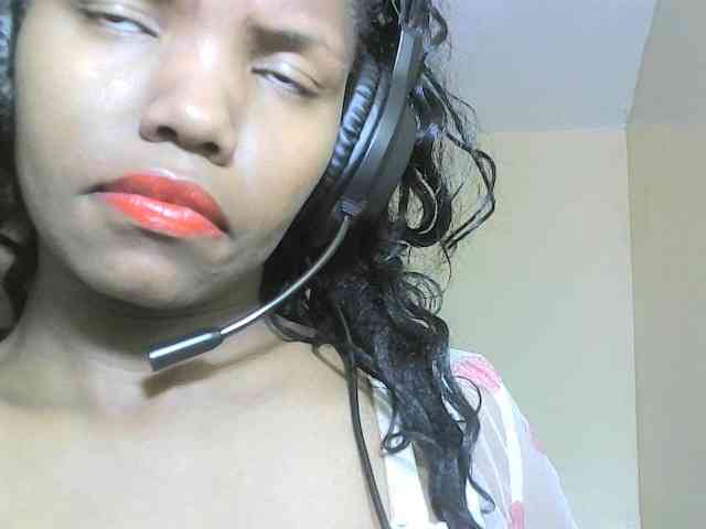 Avrilhunt webcam
