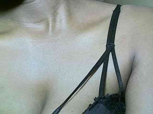 Model: Avrilhunt
