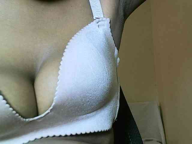 Avrilhunt webcam