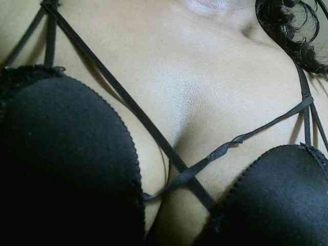 Model: Avrilhunt