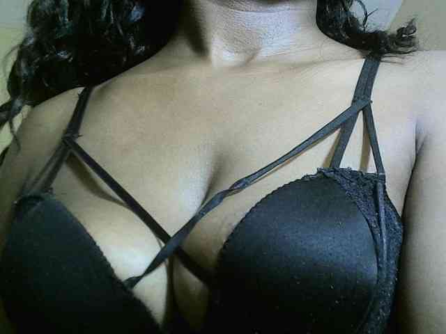 Model: Avrilhunt