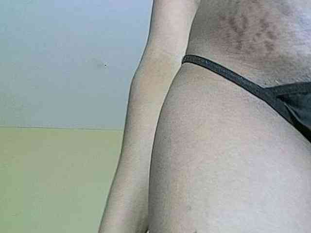 Model: Avrilhunt