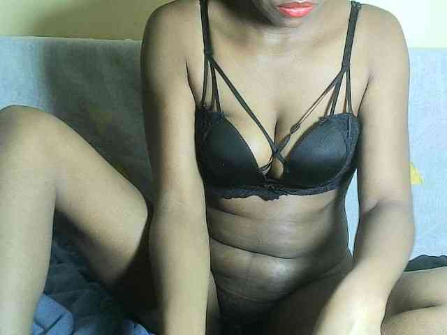 Model: Avrilhunt
