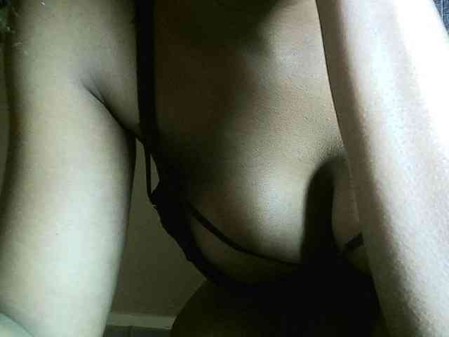 Avrilhunt webcam