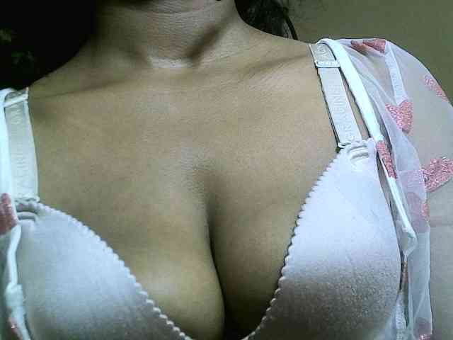 Avrilhunt webcam