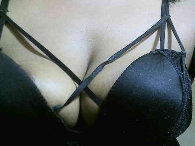 Model: Avrilhunt
