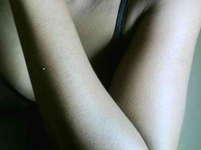 Model: Avrilhunt