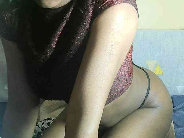 Model: Avrilhunt