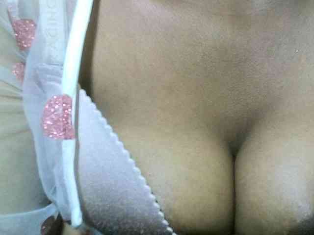 Avrilhunt webcam