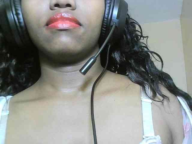 Avrilhunt webcam