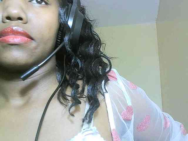 Avrilhunt webcam