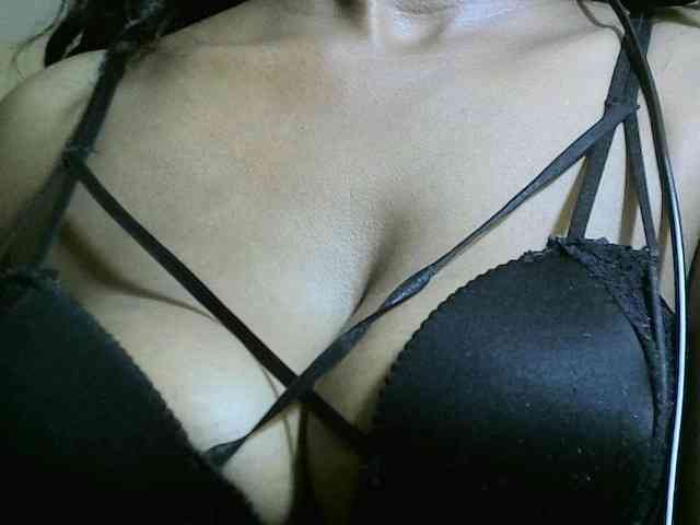 Model: Avrilhunt