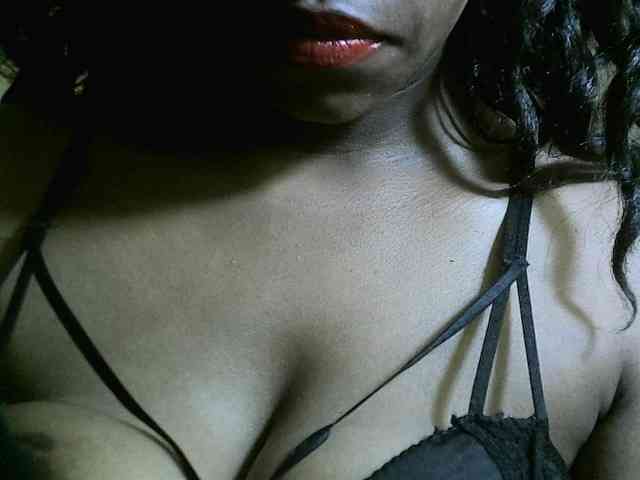 Model: Avrilhunt