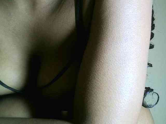 Avrilhunt webcam
