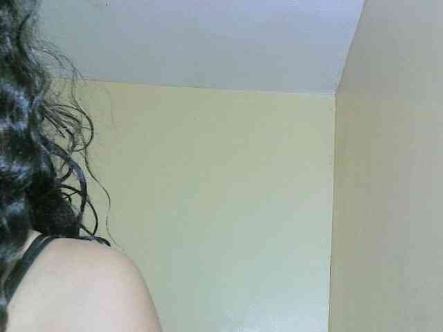 Model: Avrilhunt