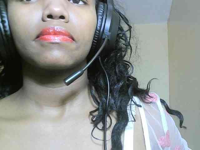 Avrilhunt webcam