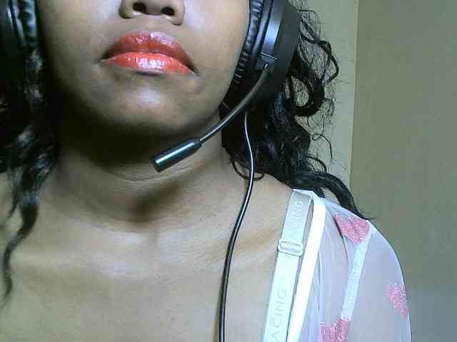 Avrilhunt webcam