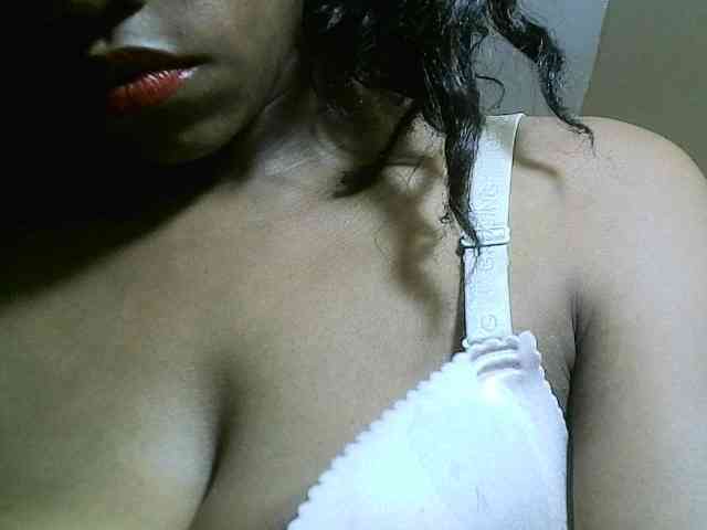 Model: Avrilhunt