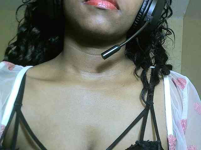 Avrilhunt webcam