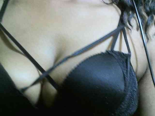 Model: Avrilhunt