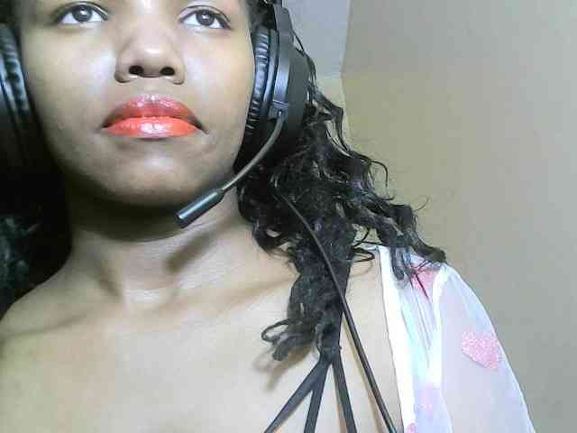 Model: Avrilhunt
