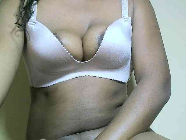 Avrilhunt webcam
