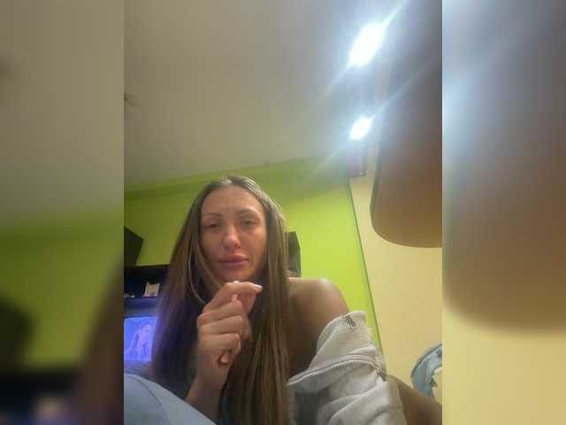 go to chat with DenAnna77