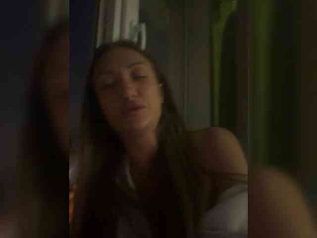 DenAnna77 webcam