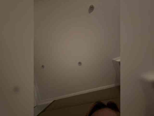 TheaBerry Live Webcam on BongaCams