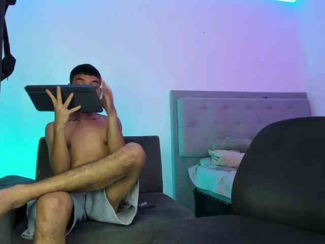 duohotboy