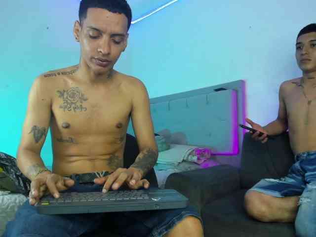 duohotboy