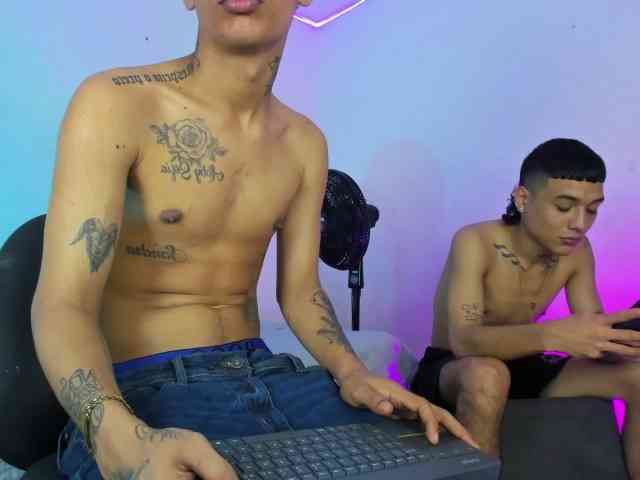 duohotboy